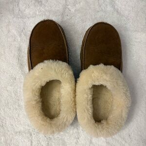 Amazon Essentials Brown and Cream Women's Slippers